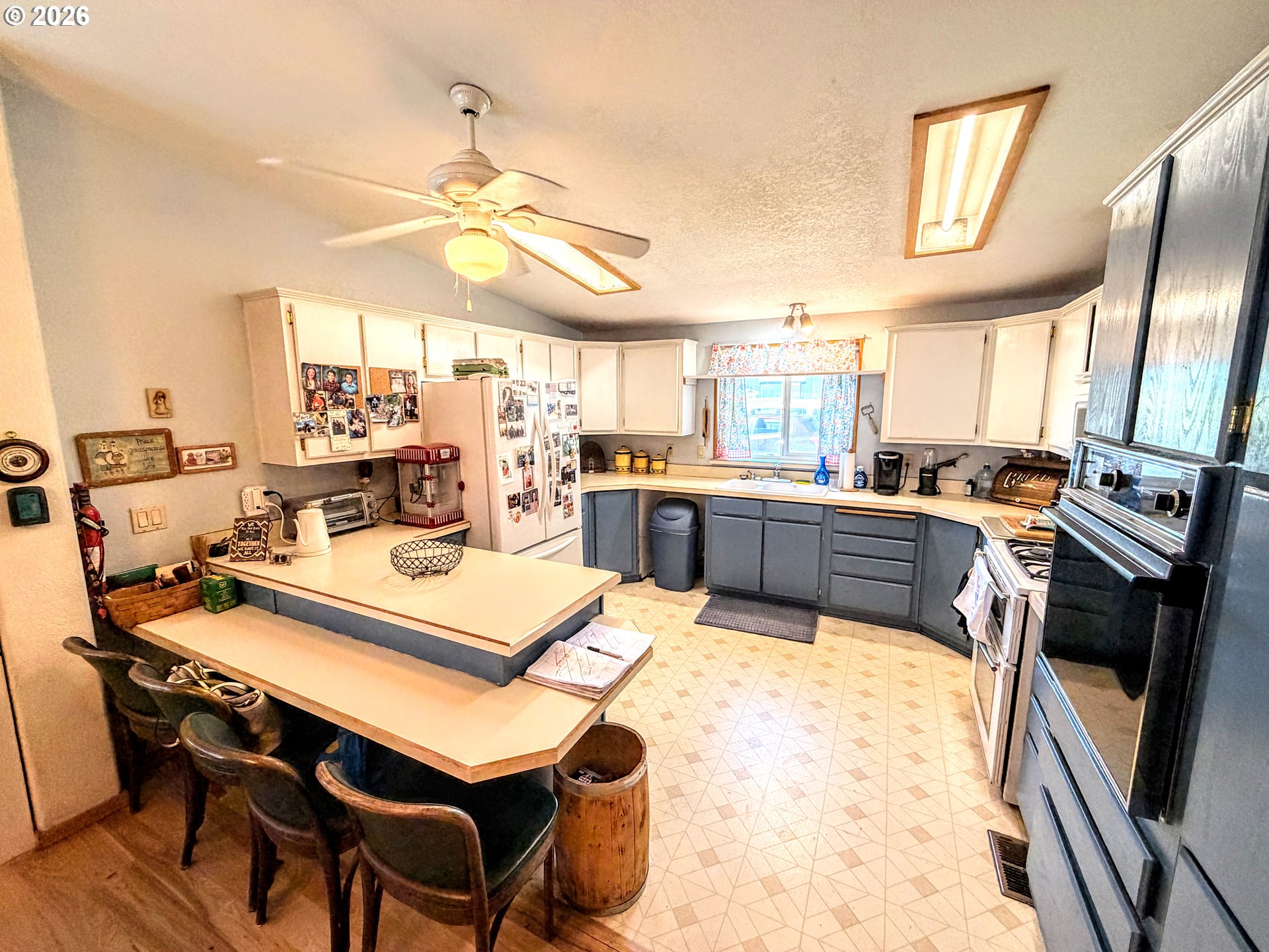 825 Palmer Junction Road Elgin, OR 97827 - Photo 7 of 22 Kitchen