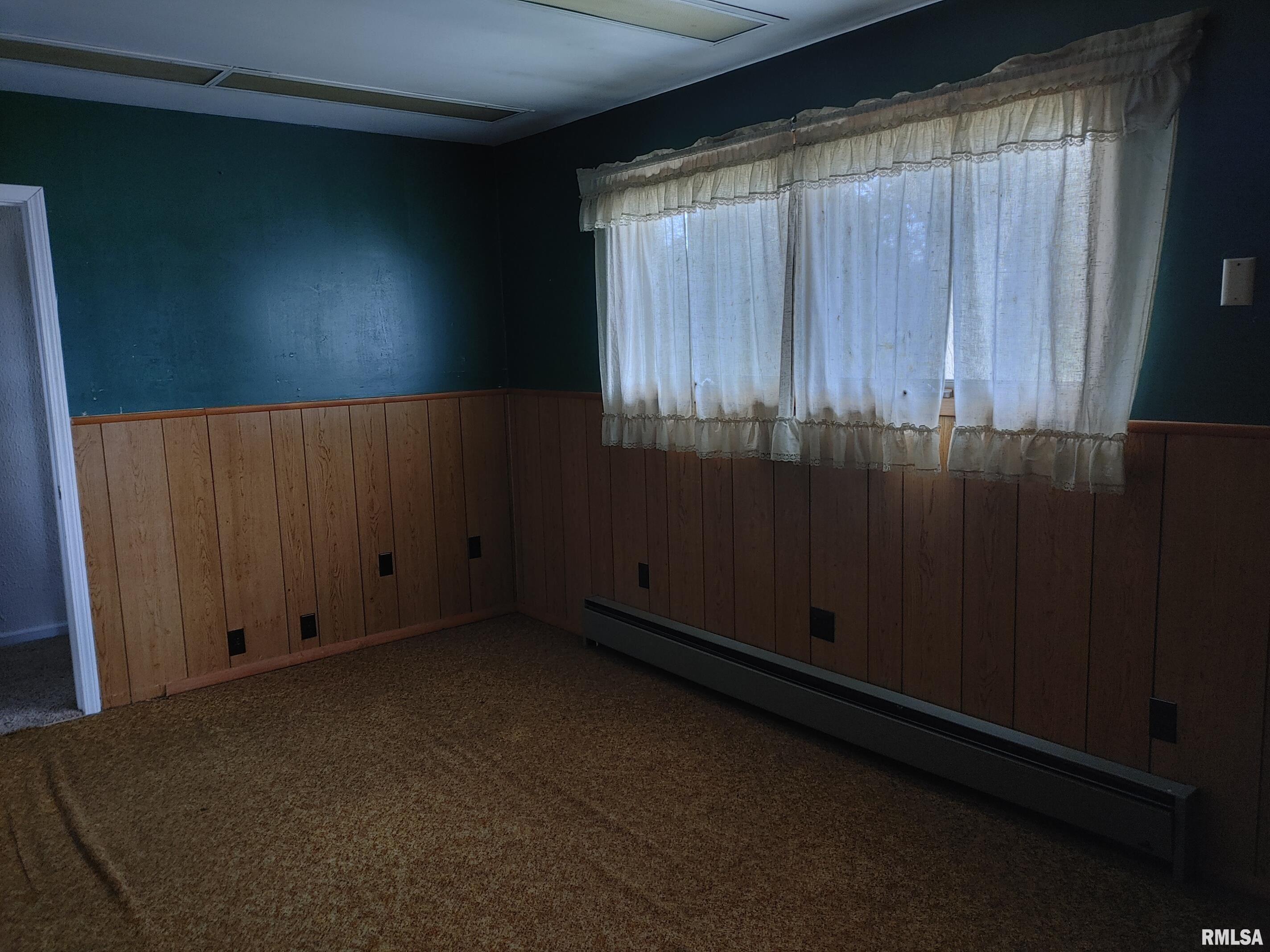1147 East Guth Road Washington, IL 61571 - Photo 13 of 31 Gallery Image 13