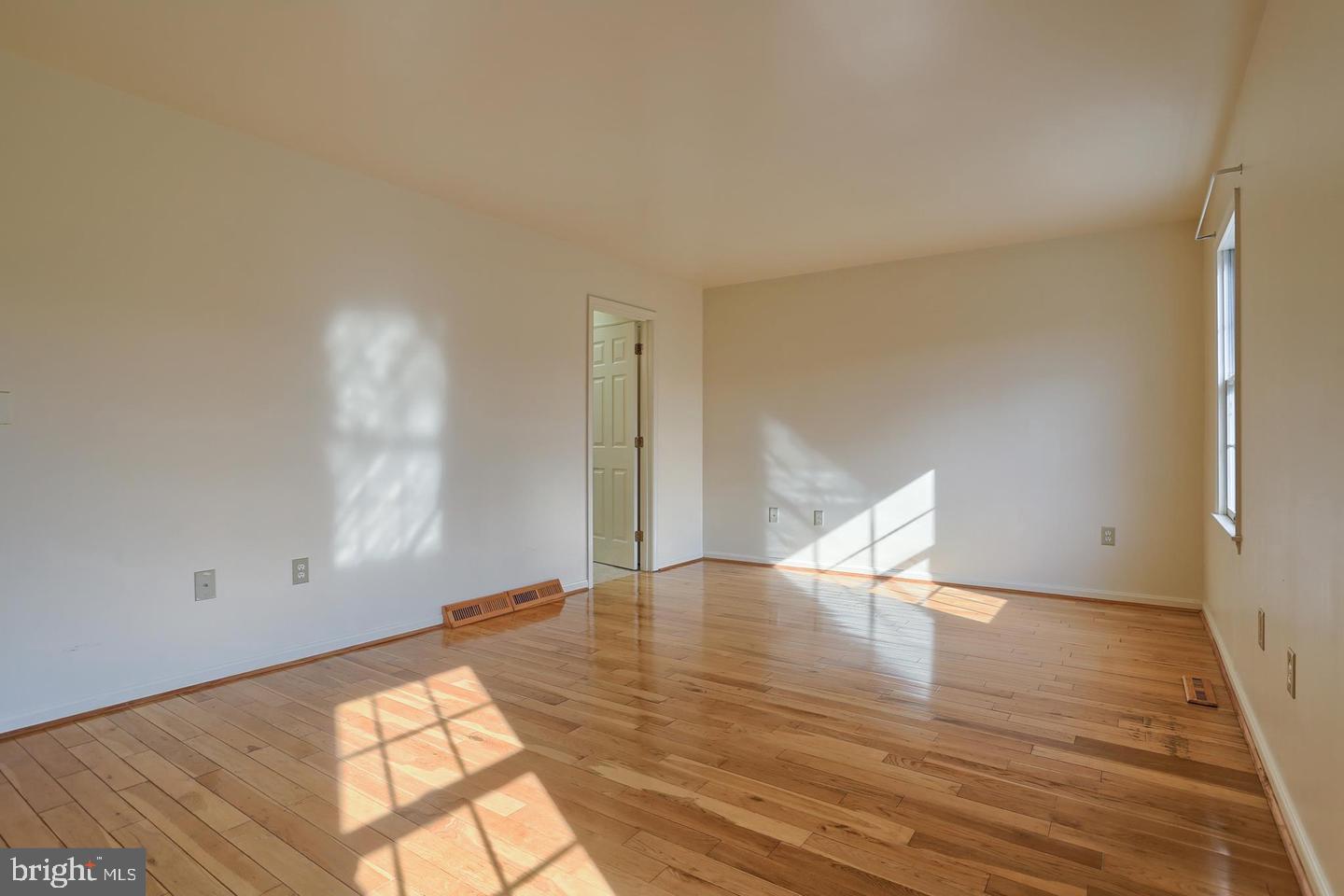 2051 B Raleigh Road Hummelstown, PA 17036 - Photo 11 of 21 Gallery Image 11