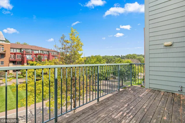 $448,000 | 610 Main Street North, Unit 305, Stillwater, MN 55082