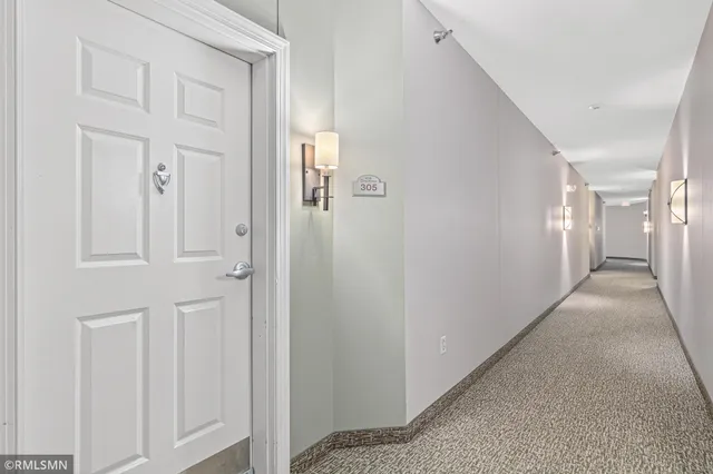 $448,000 | 610 Main Street North, Unit 305, Stillwater, MN 55082