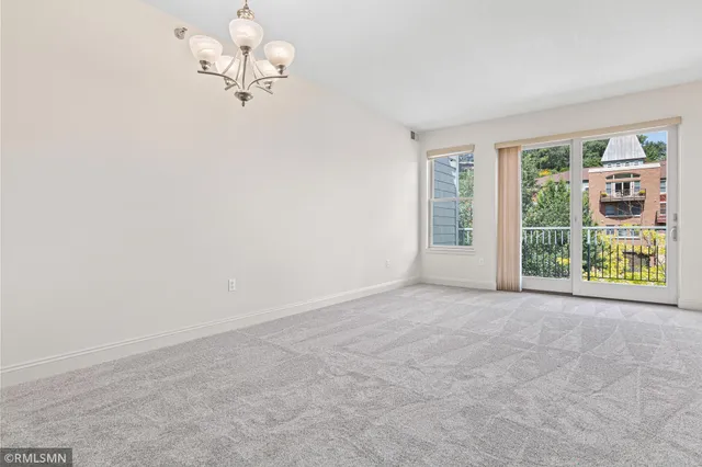 $448,000 | 610 Main Street North, Unit 305, Stillwater, MN 55082