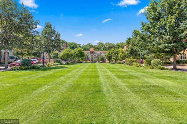 $430,000 | 610 Main Street North, Unit 305, Stillwater, MN 55082