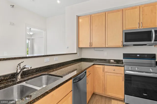 $448,000 | 610 Main Street North, Unit 305, Stillwater, MN 55082