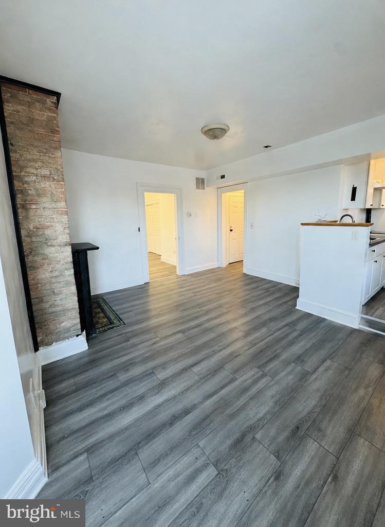 2202 North Charles Street, Unit 3F Baltimore, MD 21218 - Photo 3 of 8
