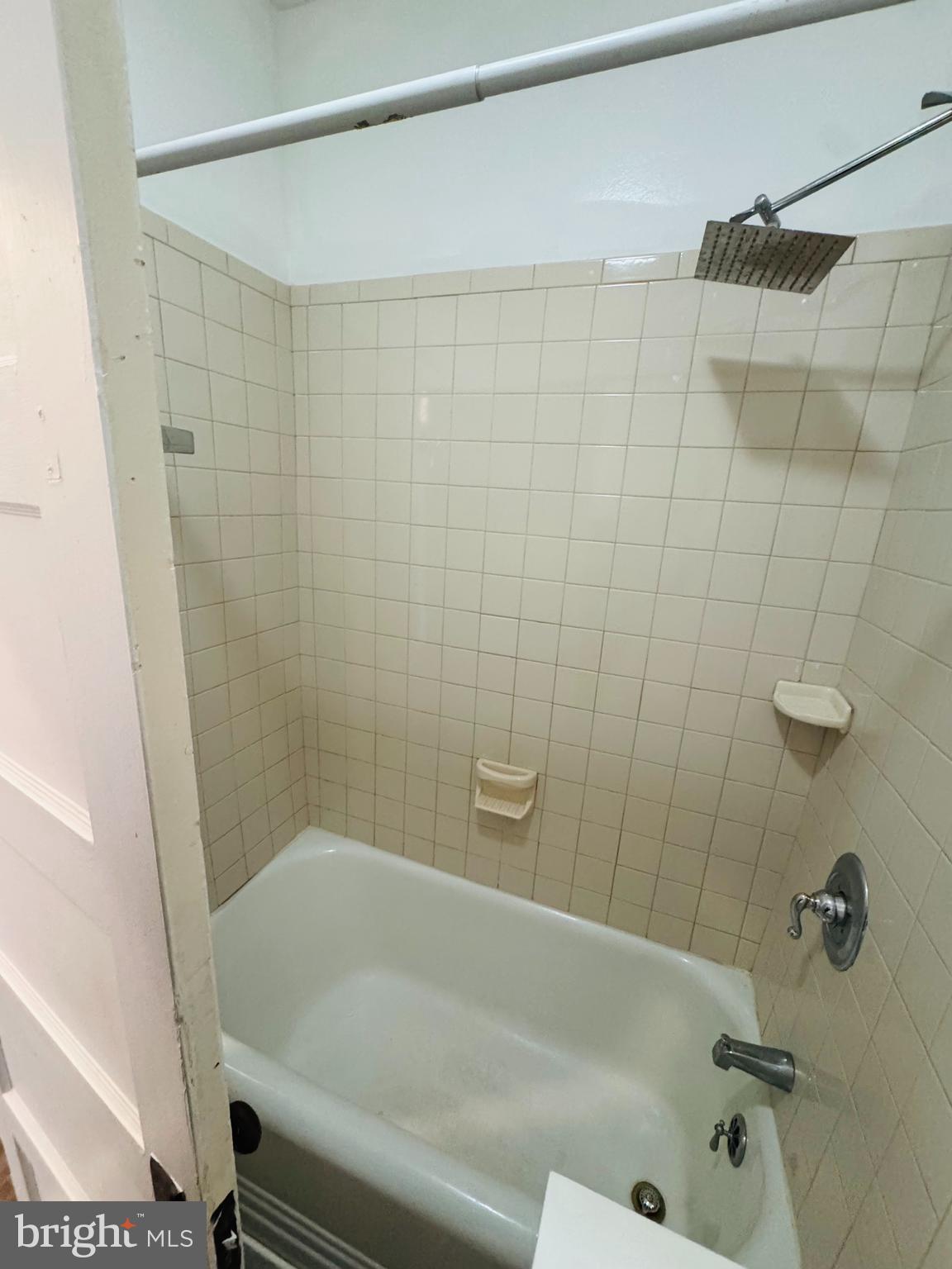 2202 North Charles Street, Unit 3F Baltimore, MD 21218 - Photo 6 of 8