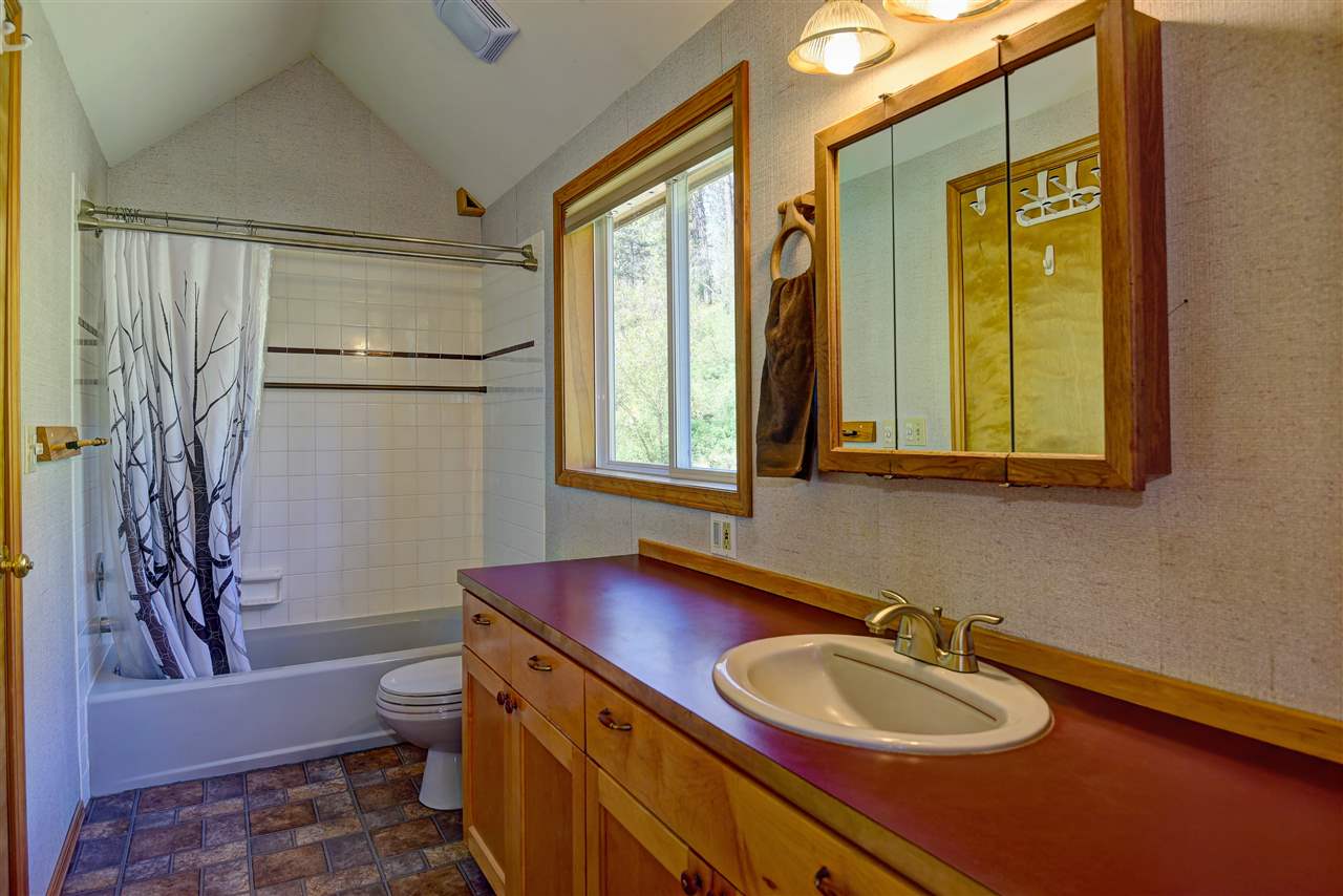 15204 Cheney Spokane Road Cheney, WA 99004 - Photo 14 of 20