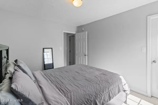 $285,000 | 103 Tanbark Drive, Jacksonville, NC 28546