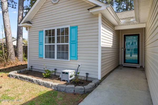 $285,000 | 103 Tanbark Drive, Jacksonville, NC 28546