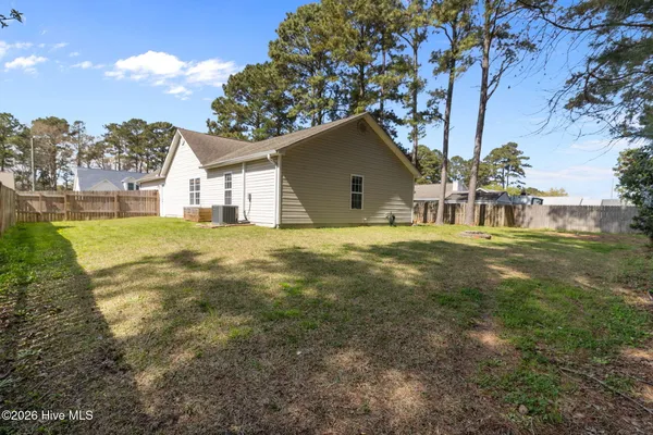 $285,000 | 103 Tanbark Drive, Jacksonville, NC 28546