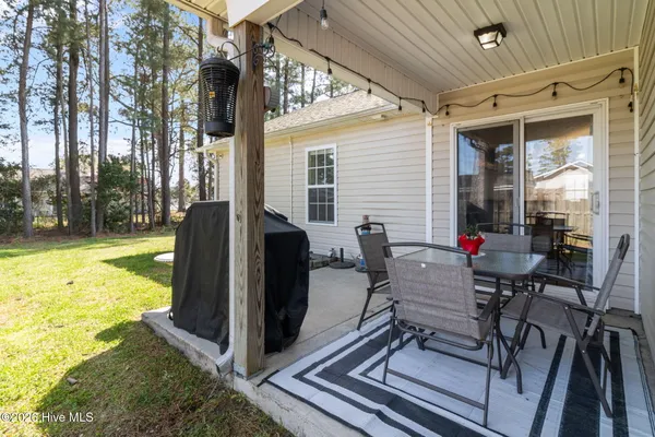 $285,000 | 103 Tanbark Drive, Jacksonville, NC 28546