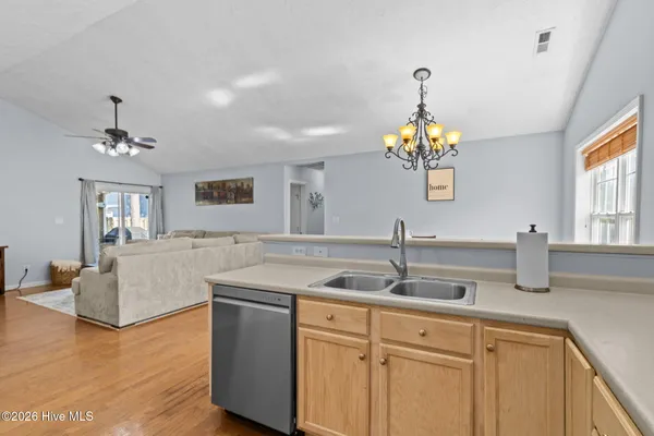 $285,000 | 103 Tanbark Drive, Jacksonville, NC 28546