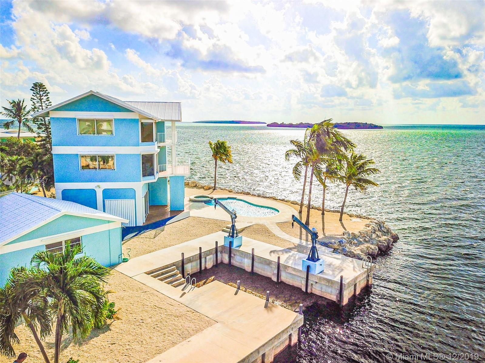 1200 Mockingbird Road Key Largo, FL 33037 - Photo 3 of 29