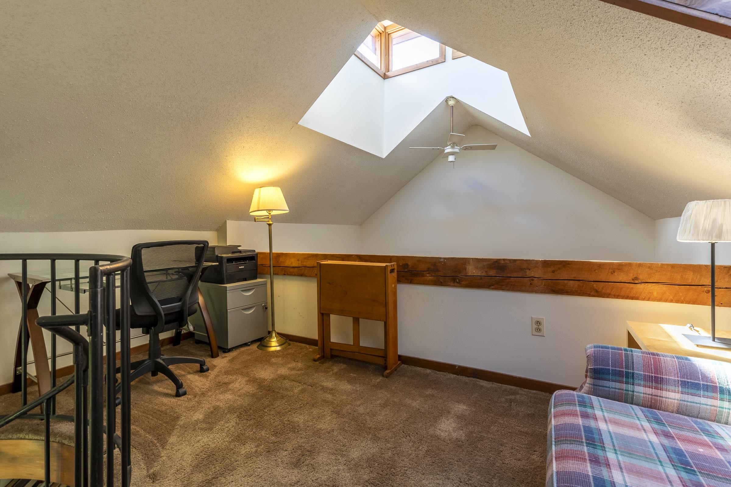 27 Lawrence Hill Road, Unit 5 Weston, VT 05161 - Photo 20 of 32 Gallery Image 20