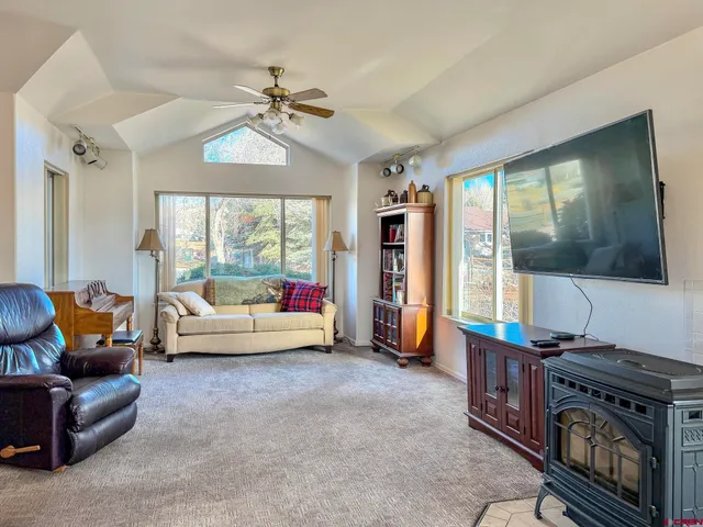 $425,000 | 1270 Southeast Deer Creek Drive, Cedaredge, CO 81413