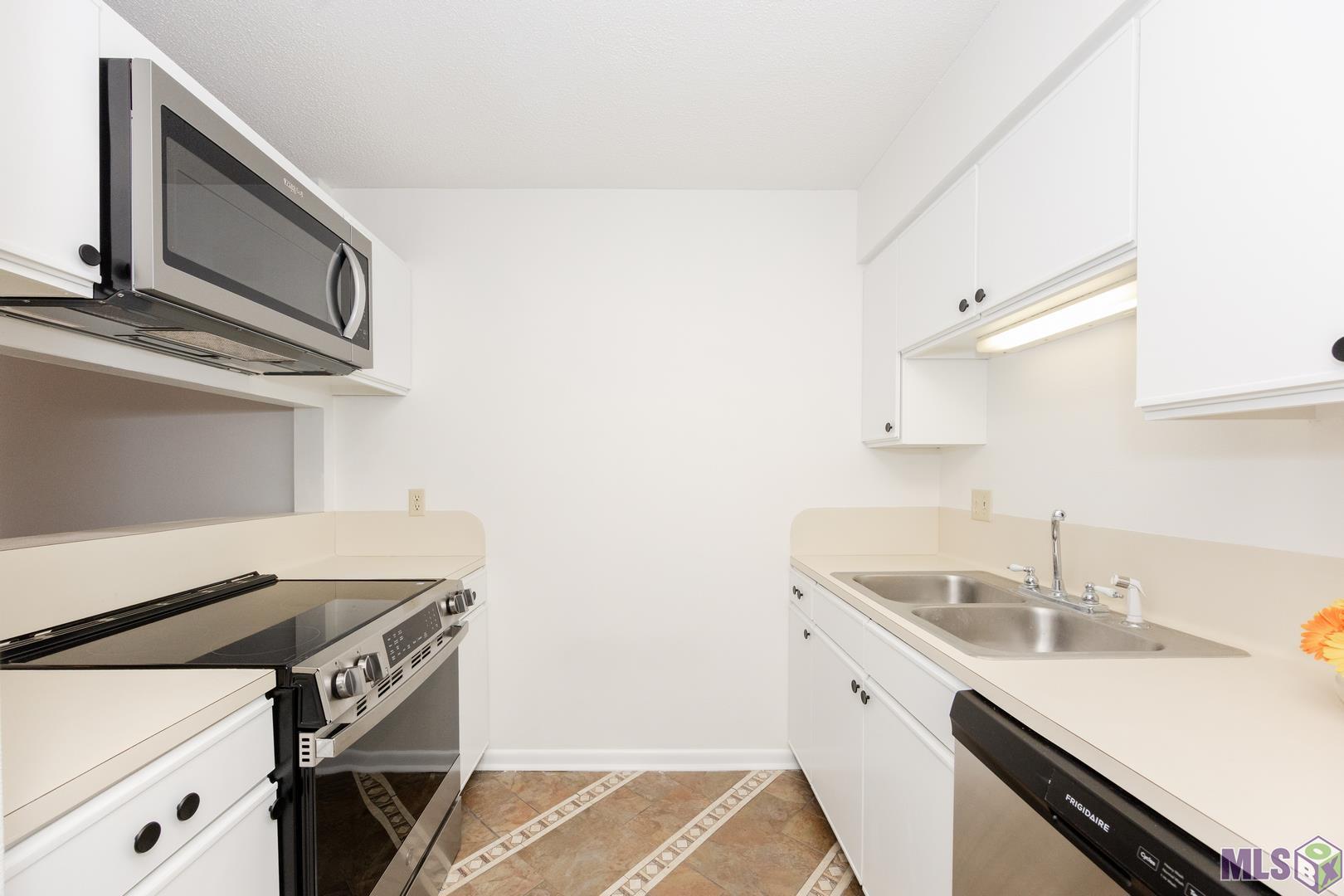 8545 Summa Avenue, Unit 5 Baton Rouge, LA 70809 - Photo 9 of 23