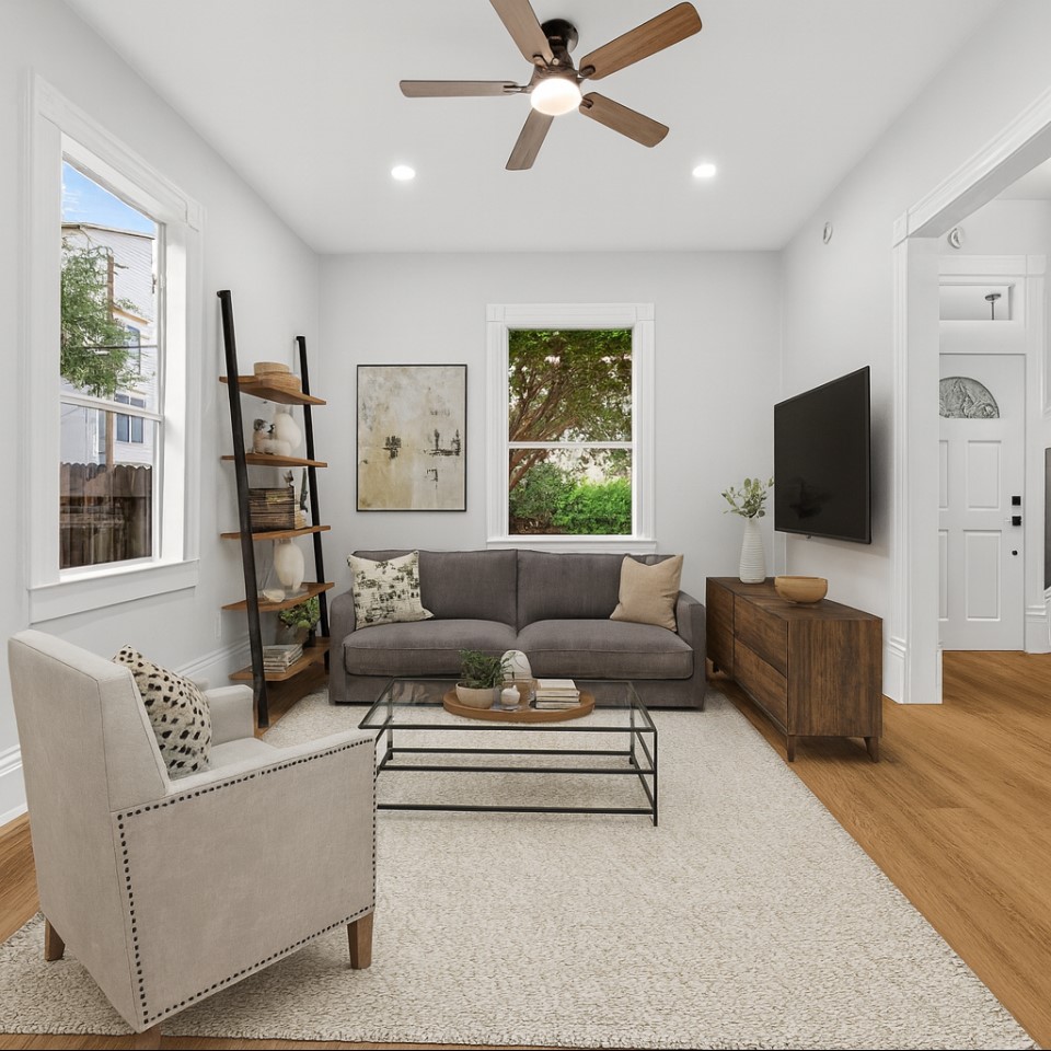1705 Ovid Street Houston, TX 77007 - Photo 5 of 30 a living room with furniture and a flat screen tv