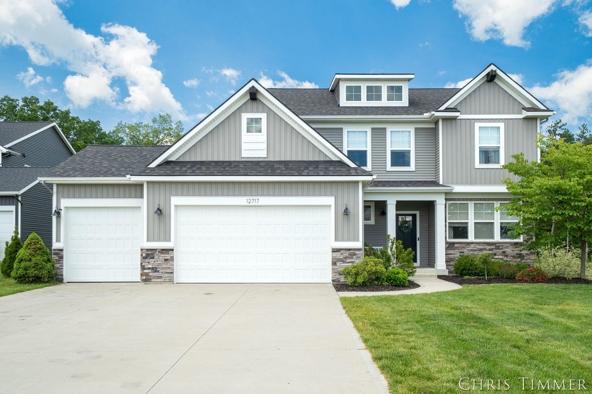 12717 Riverton Road Grand Haven, MI 49417 - Photo 4 of 58 4-web-or-mls-12717 Riverton Rd Grand Hav