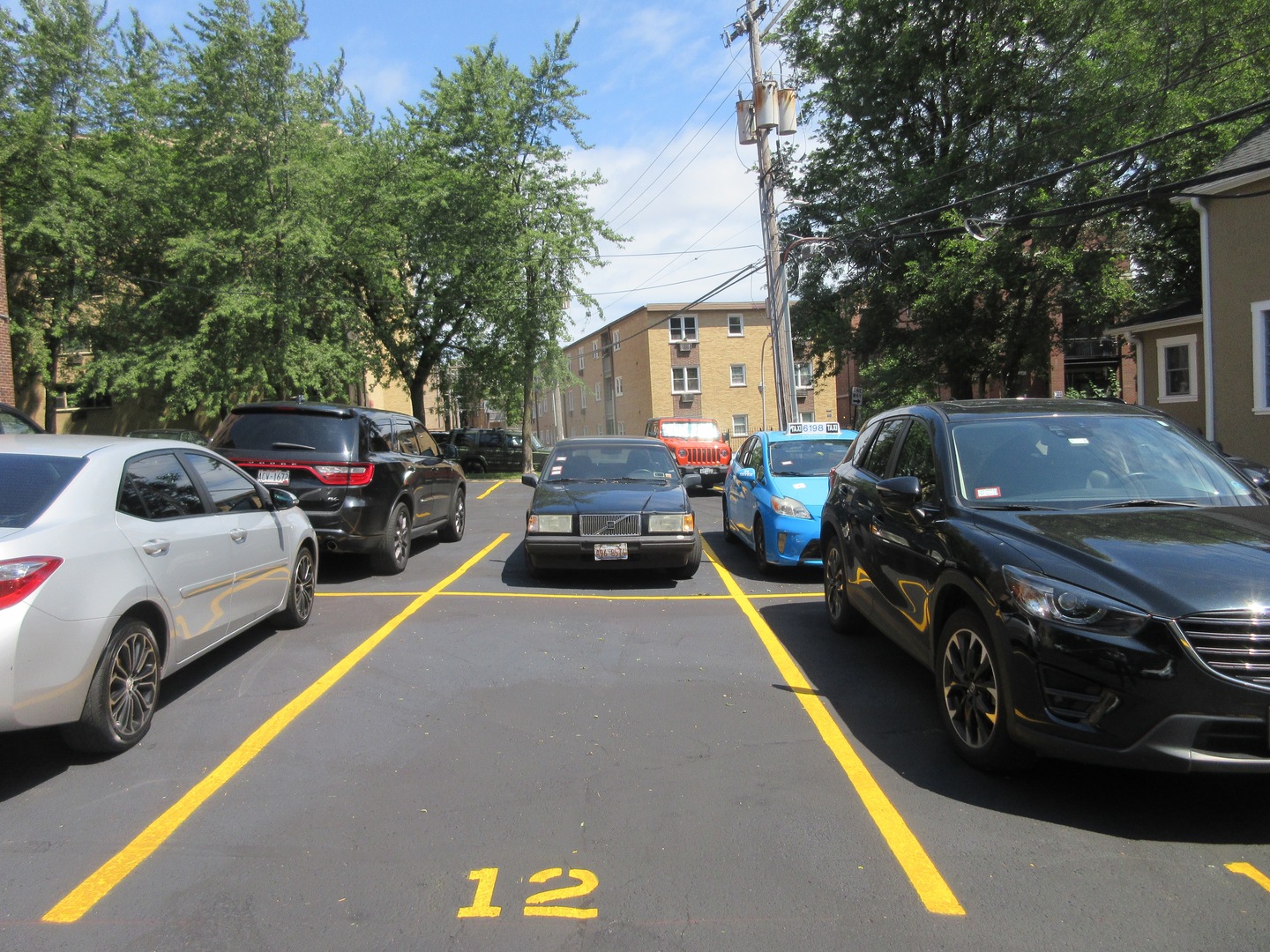 7255 North Ridge Boulevard, Unit 403 Chicago, IL 60645 - Photo 29 of 30 a view of a street
