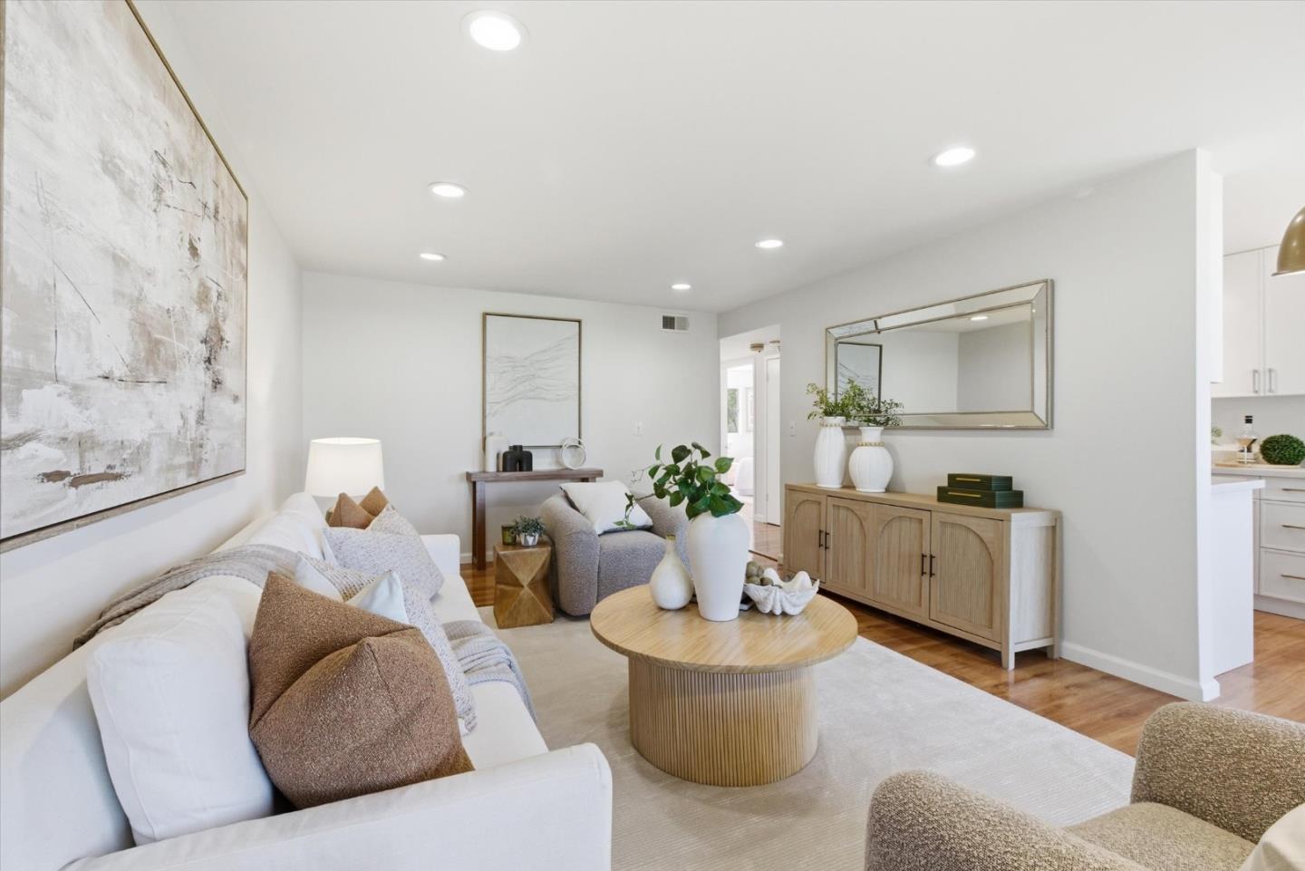 255 South Rengstorff Avenue, Unit 7 Mountain View, CA 94040 - Photo 5 of 28