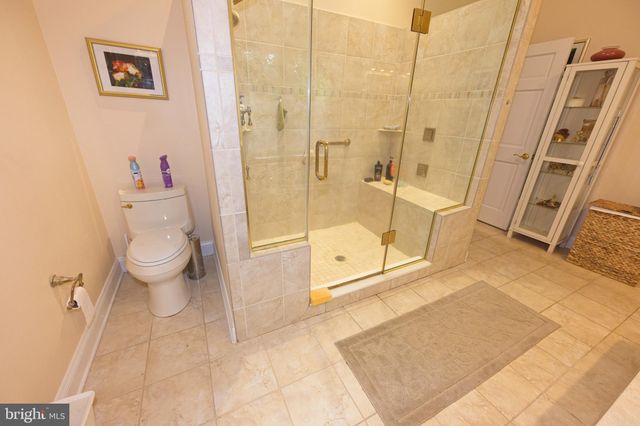 $1,400,000 | 10405 Gary Road, Potomac, MD 20854