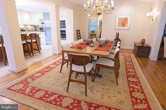 $1,400,000 | 10405 Gary Road, Potomac, MD 20854