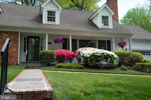 $1,400,000 | 10405 Gary Road, Potomac, MD 20854