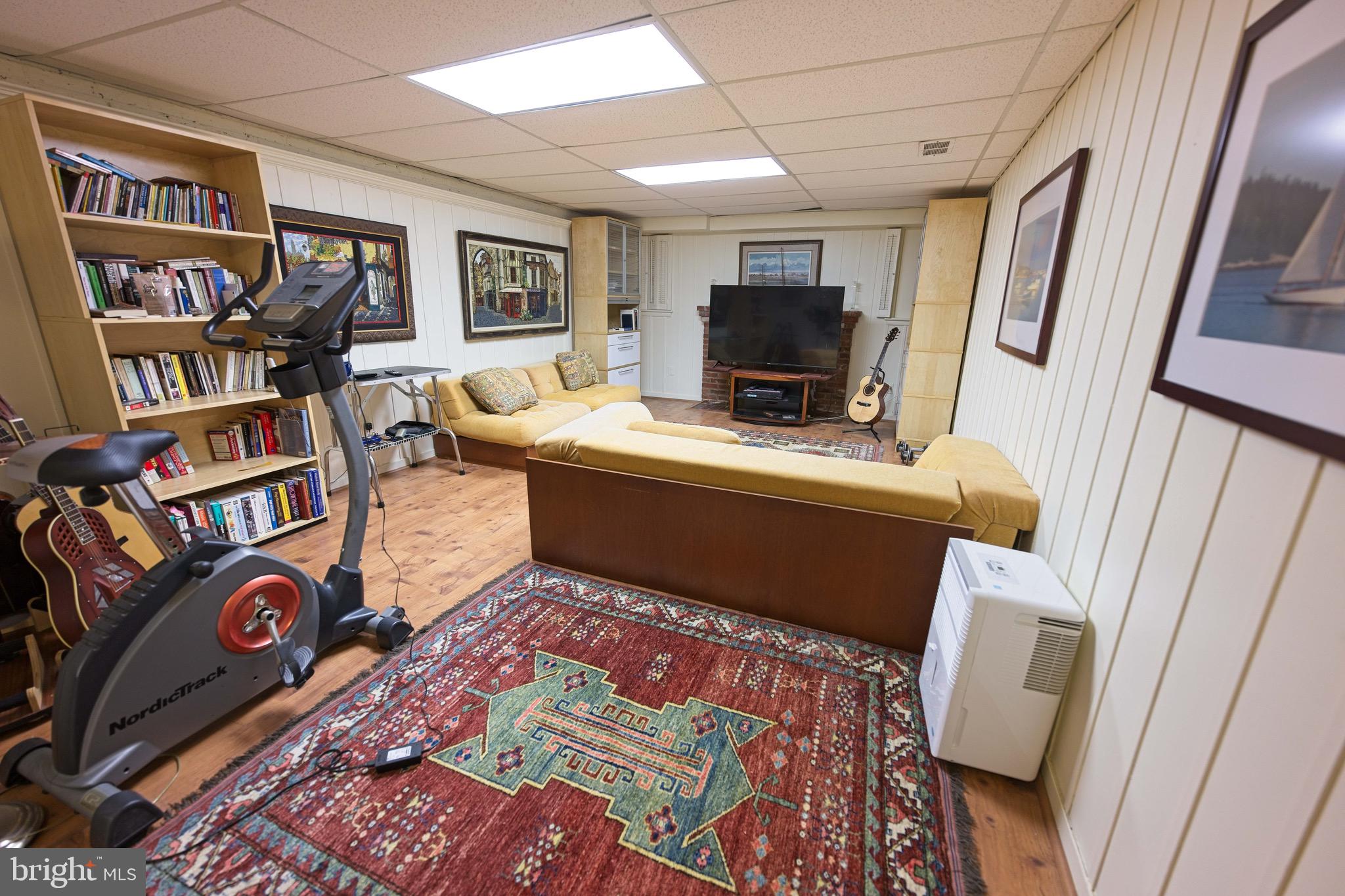 10405 Gary Road Potomac, MD 20854 - Photo 50 of 66