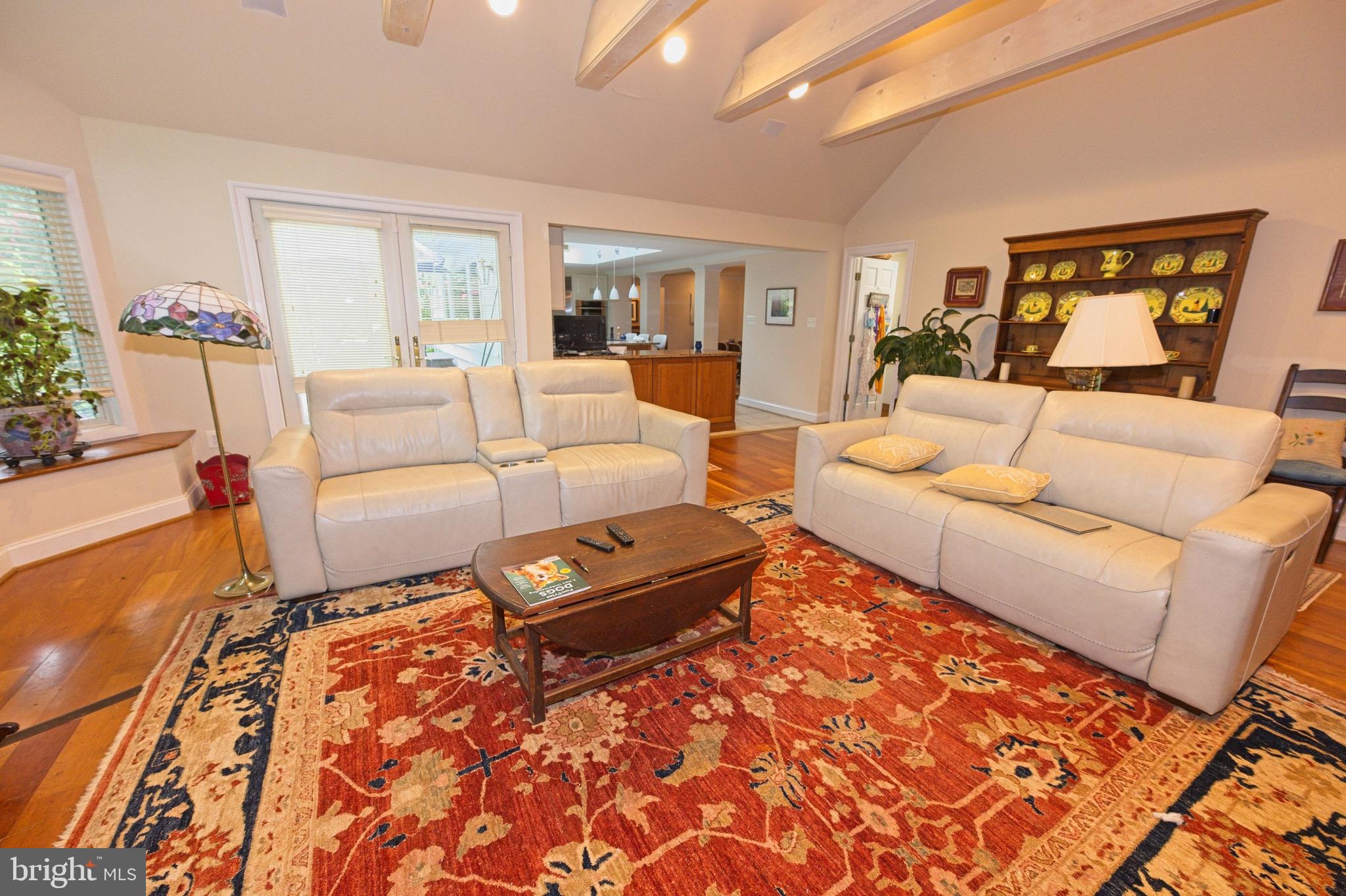 10405 Gary Road Potomac, MD 20854 - Photo 10 of 66