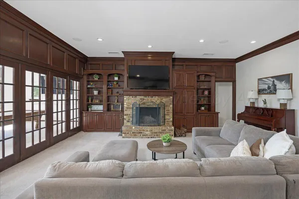 $1,299,000 | 108 Caprock Lane, Amarillo, TX 79118