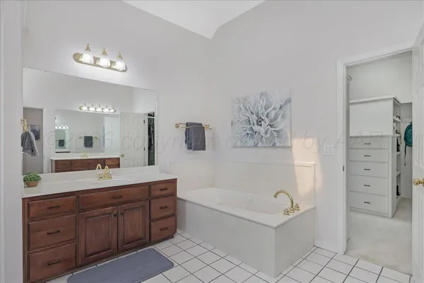$1,299,000 | 108 Caprock Lane, Amarillo, TX 79118