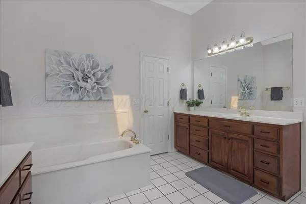 $1,299,000 | 108 Caprock Lane, Amarillo, TX 79118