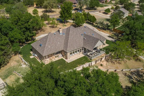 $1,299,000 | 108 Caprock Lane, Amarillo, TX 79118