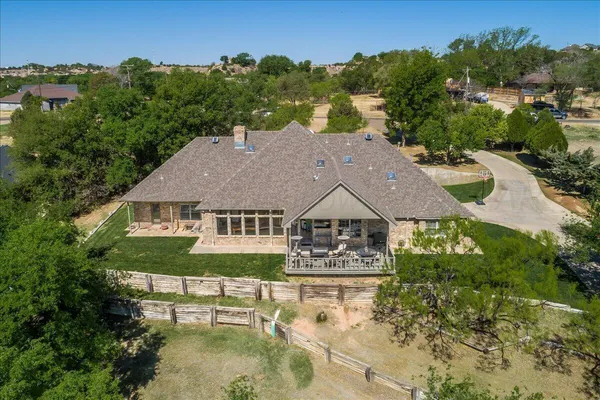 $1,299,000 | 108 Caprock Lane, Amarillo, TX 79118