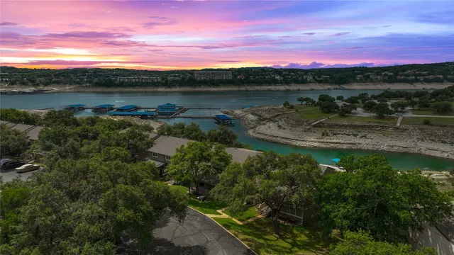 a view of a lake in a city