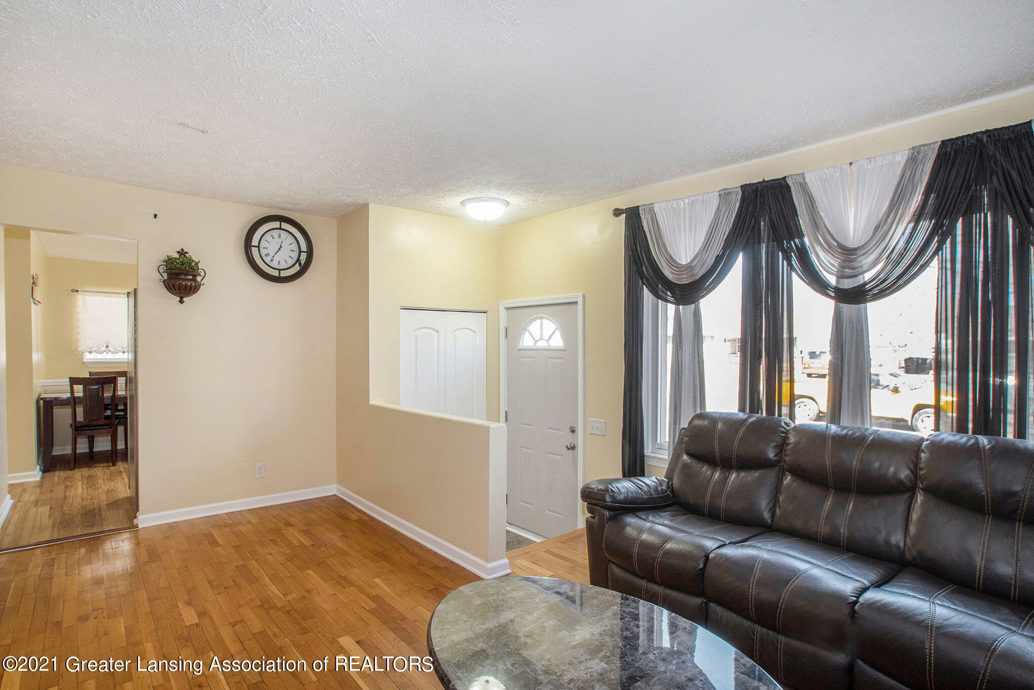 3215 Reo Road Lansing, MI 48911 - Photo 5 of 25 _MG_7766