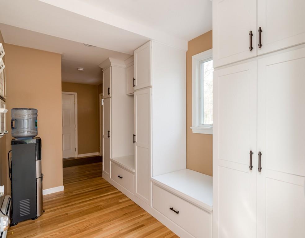 7 Crestview Road Bedford, MA 01730 - Photo 15 of 33 Gallery Image 15