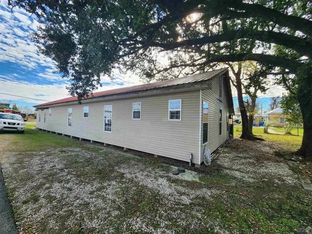 $85,000 | 2002 South Bayou Drive, Golden Meadow, LA 70357