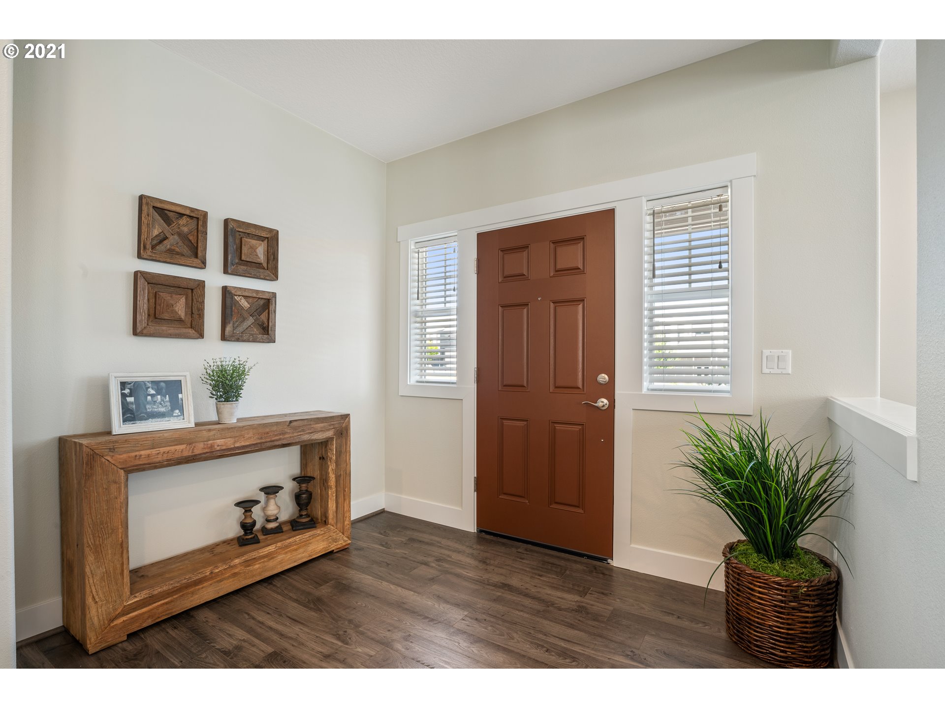 7716 Northwest Kaiser Road Portland, OR 97229 - Photo 10 of 20 Gallery Image 10