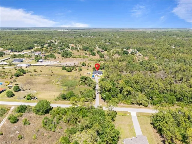 $3,900 | 3219 64th Avenue Northeast, Naples, FL 34120