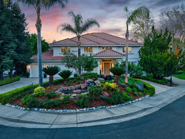 $2,550,000 | 1501 Chalupa Place, Davis, CA 95618