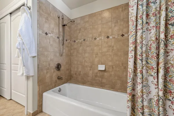 $2,550,000 | 1501 Chalupa Place, Davis, CA 95618
