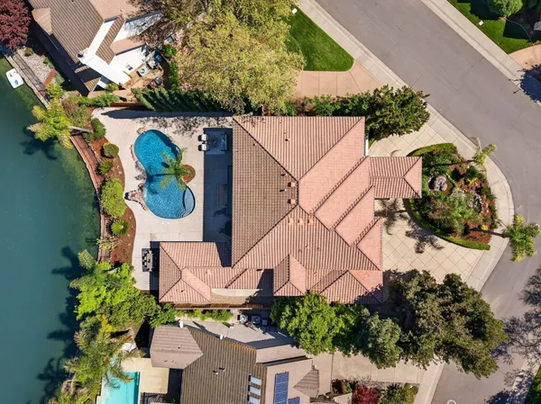 $2,550,000 | 1501 Chalupa Place, Davis, CA 95618