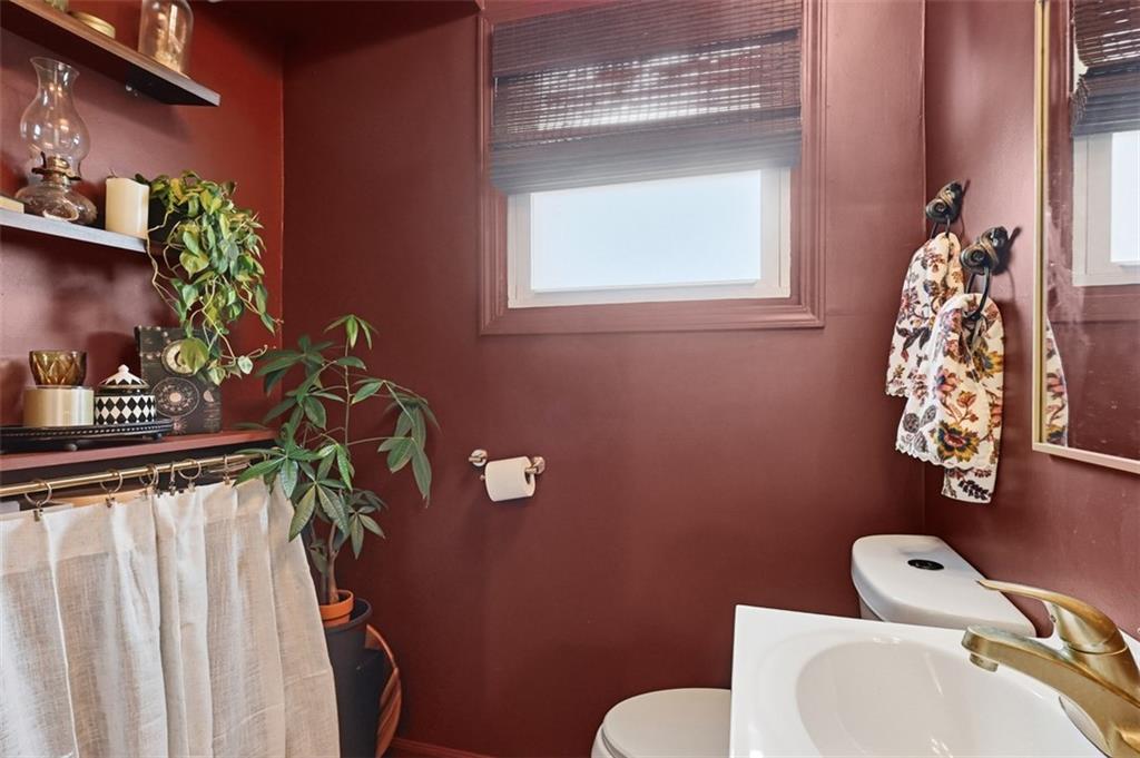 236 Elm Road Ambridge, PA 15003 - Photo 18 of 30 Gallery Image 18