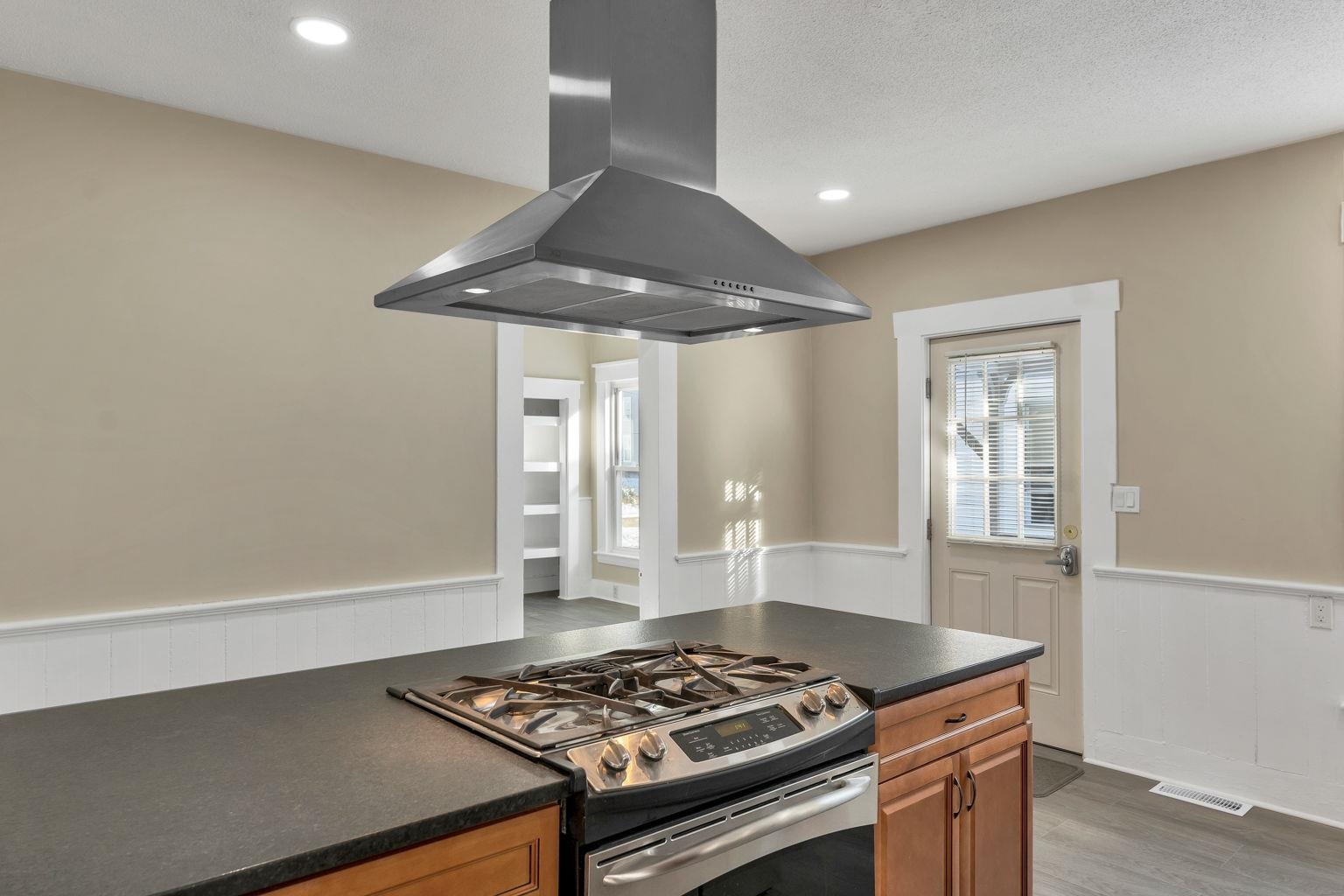 24 Pierce Street Concord, NH 03301 - Photo 18 of 25