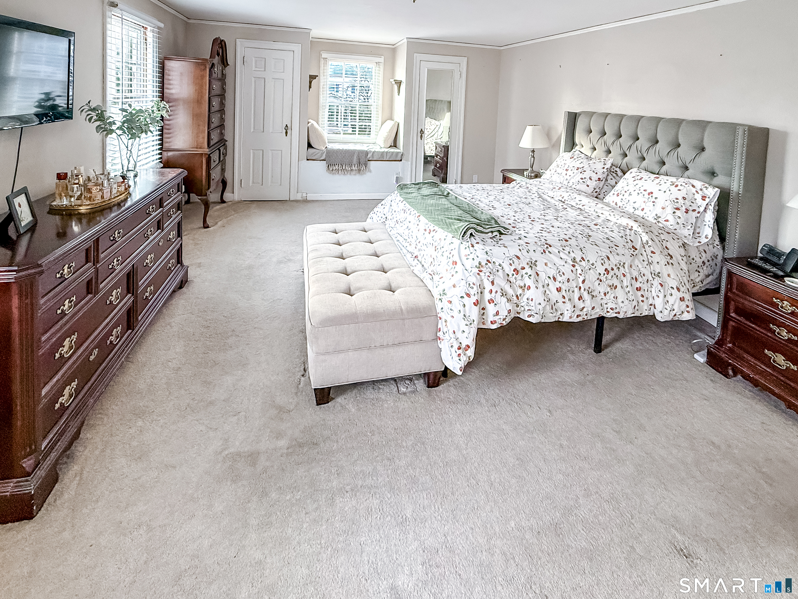 84 Grennan Road West Hartford, CT 06107 - Photo 16 of 28 Upper Level