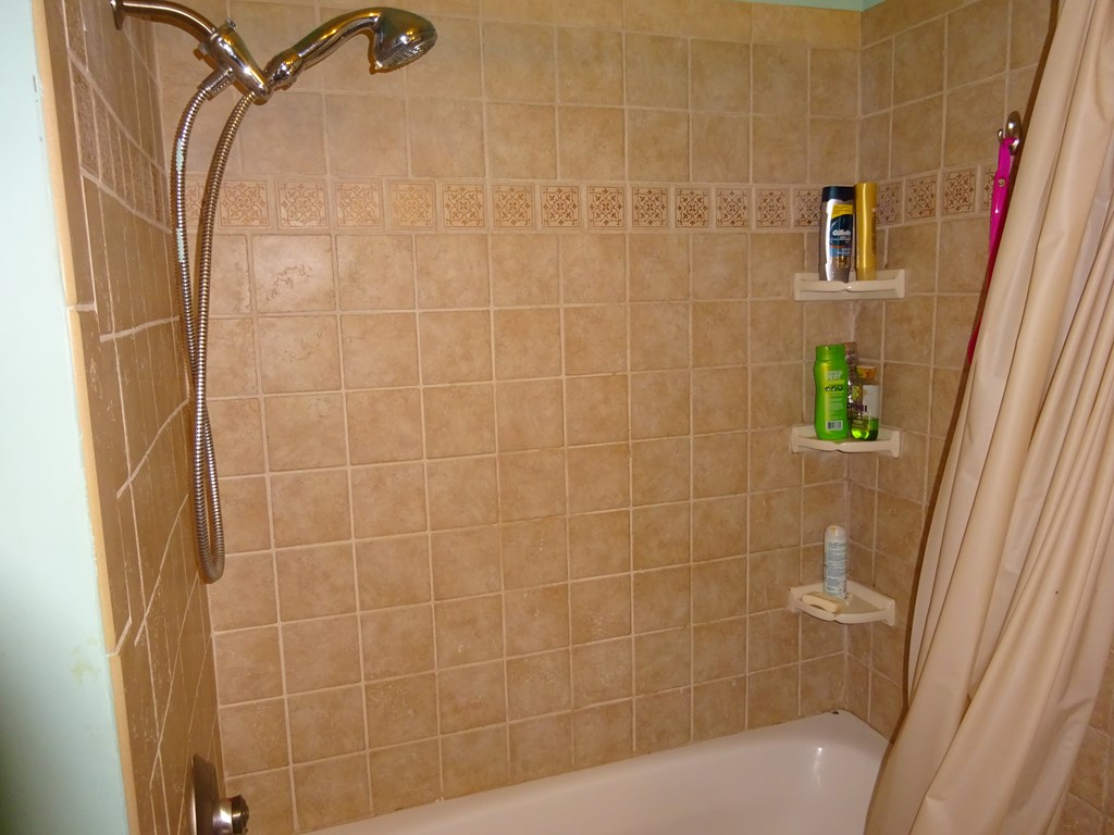 313 Hunting Road Greenwood, SC 29646 - Photo 15 of 26 Gallery Image 15