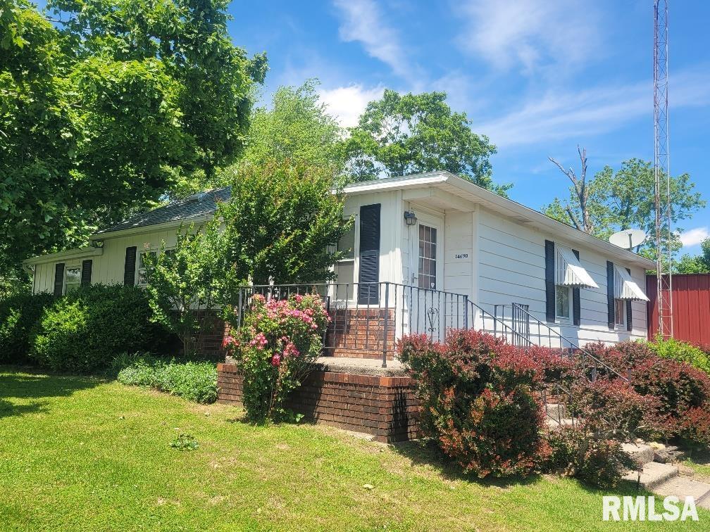 14690 State Rte 142 McLeansboro, IL 62859 - Photo 1 of 48 Gallery Image 1
