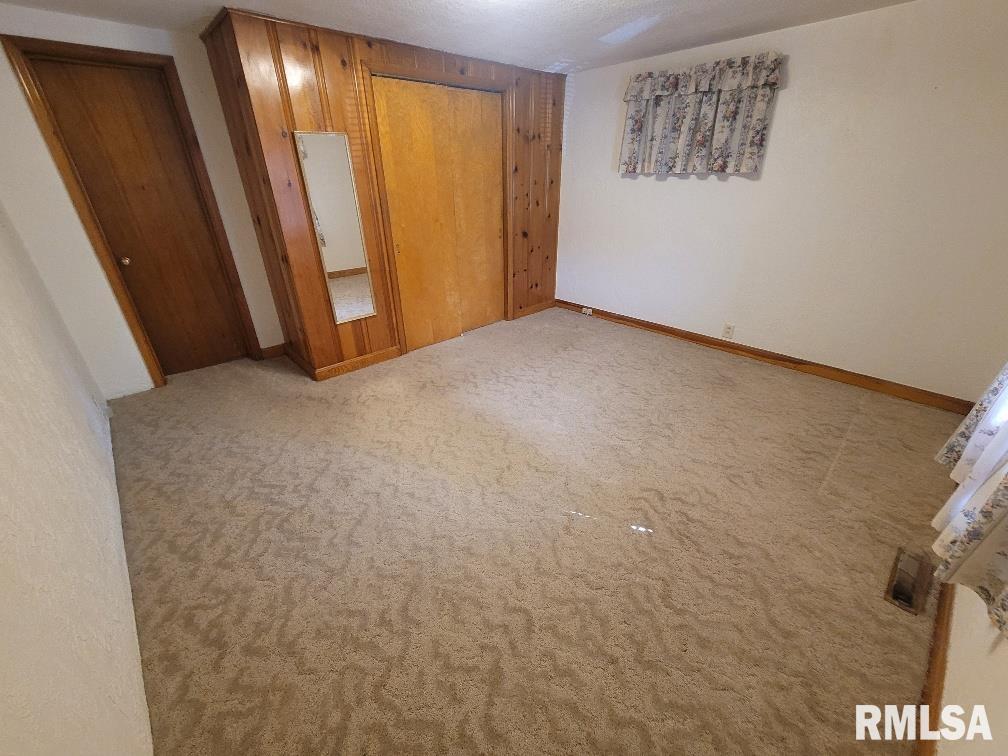 14690 State Rte 142 McLeansboro, IL 62859 - Photo 17 of 48 Gallery Image 17