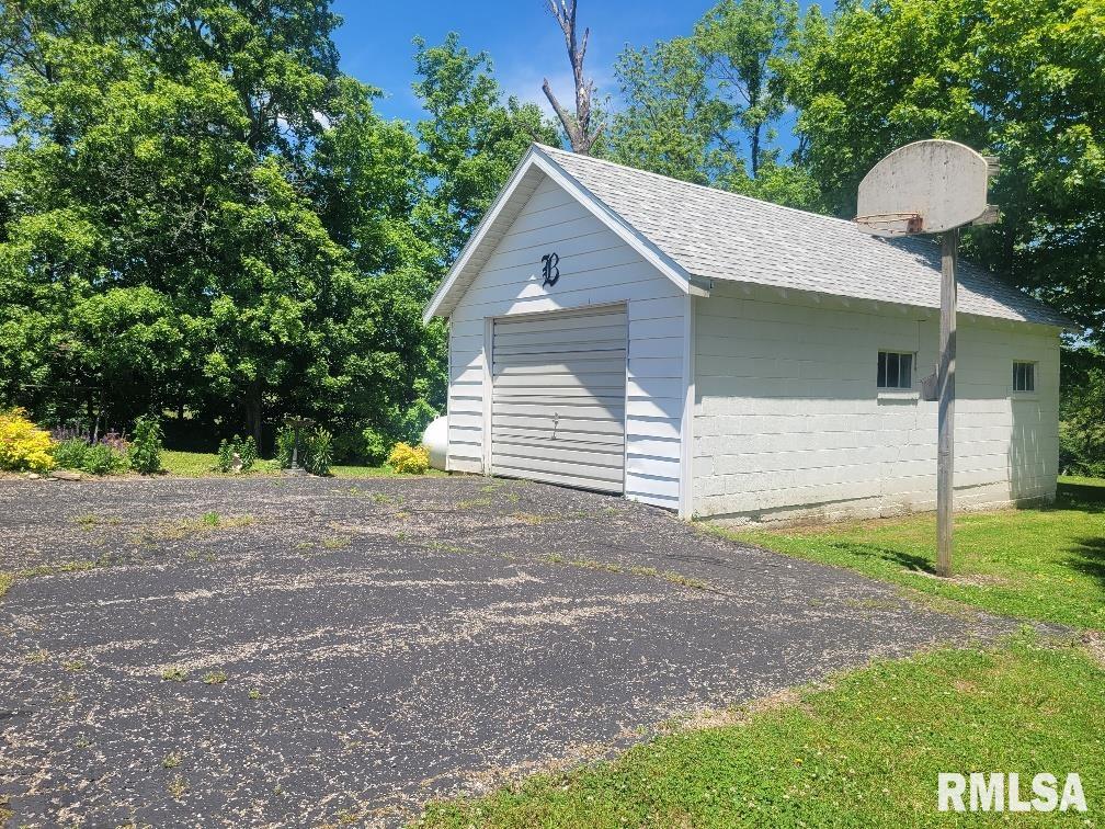 14690 State Rte 142 McLeansboro, IL 62859 - Photo 42 of 48 Gallery Image 42
